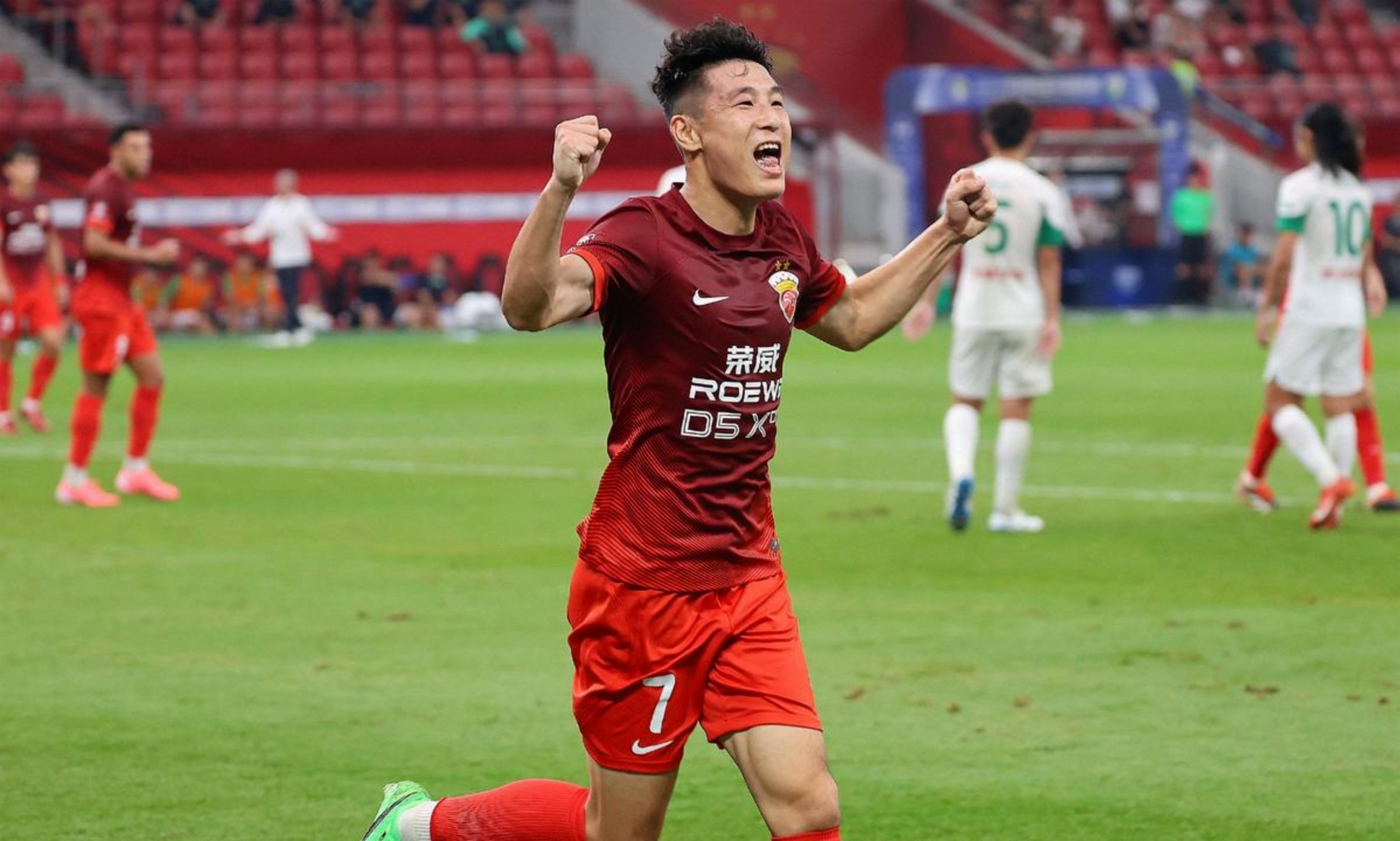 武磊8次T禁赛1场6引热议(武磊时隔650天重返联赛首发)|BET365体育官网
